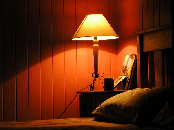 استفاده از لامپ ال ای دی با رنگ گرم 